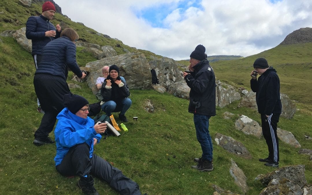 Gongurtúrur til Leynar