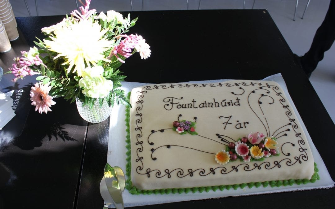 Listauppboðsølan væl eydnað